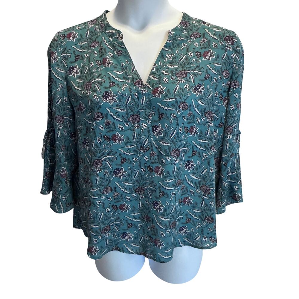 41 Hawthorn Stitch Fix Petite XL Green Paisley Floral Split Neck Bell Sleeve Top